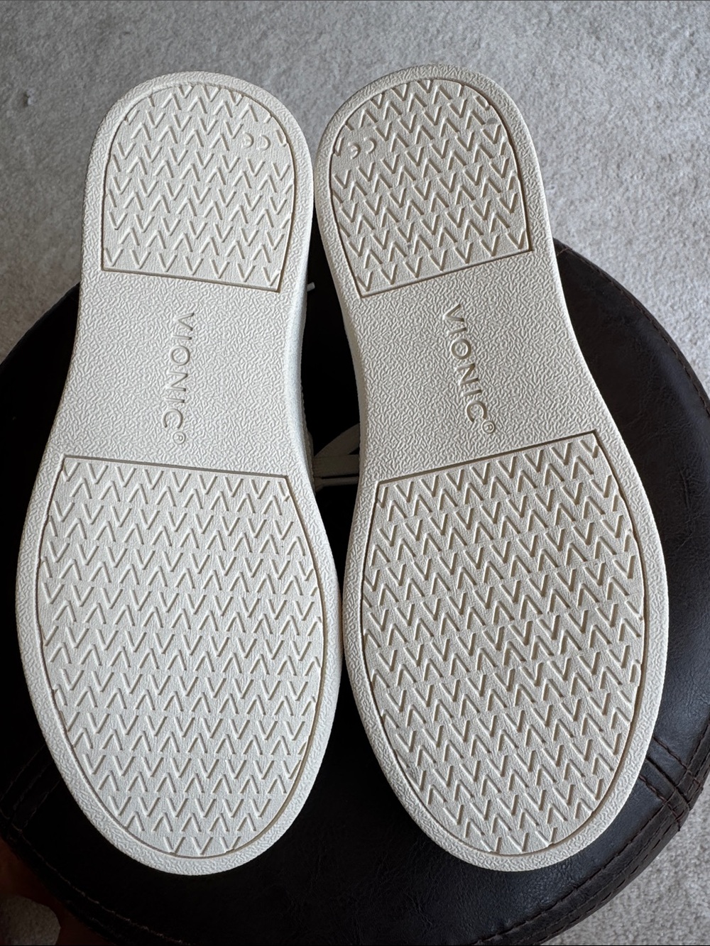 NWOT Vionic Winny White Leather Lace-Up Sneakers SZ 7 - Picture 7 of 10